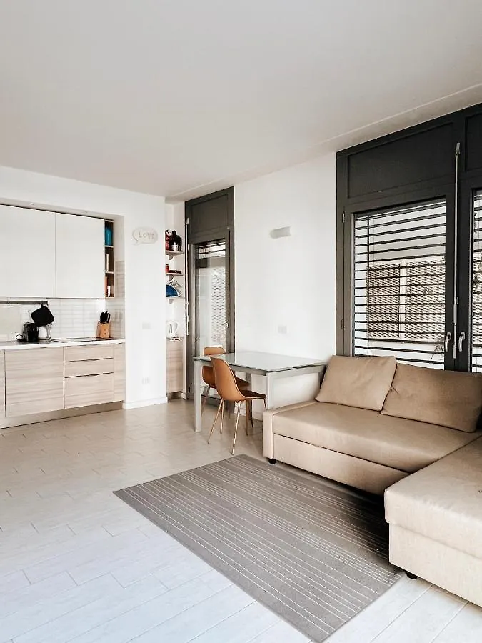 Maderna Charme Apartment Milan 0*,  Italy