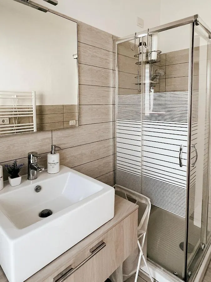 Maderna Charme Apartment Milan